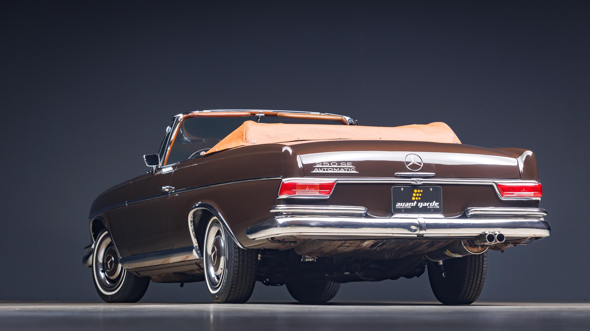 1967 Mercedes-Benz 250SE Cabriolet - Photo 1